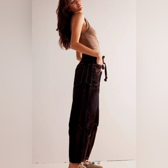 We the Free moxie flocked pull on barrel jeans with rope belt in dark brown • 28 - Picture 4 of 8